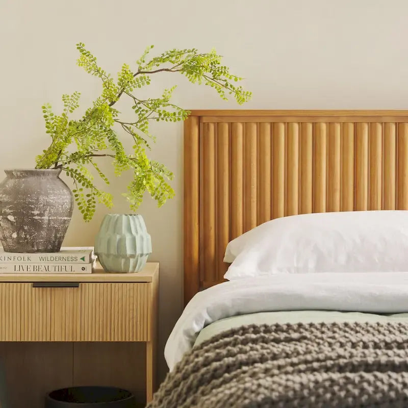 Middlebrook Designs Transitional Solid Wood King Bed